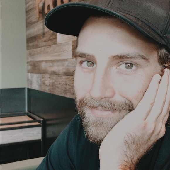 Meet your Posher, Oliver - Picture 1 of 1